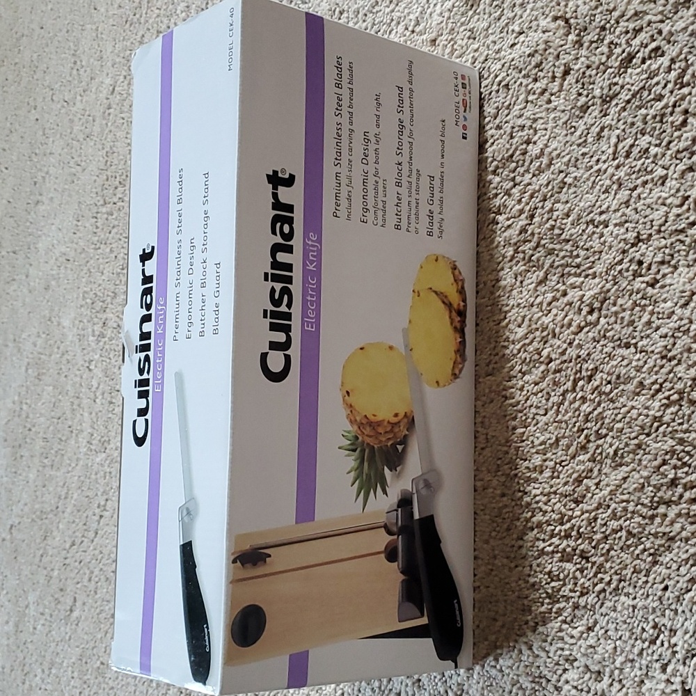 Cuisinart electric knife NIB